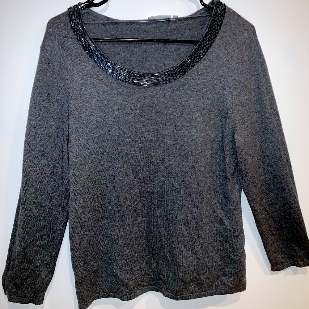 Woman sweater
